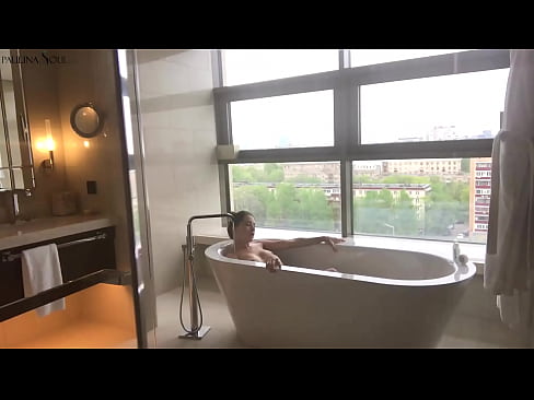 ❤️ Riesiges Babe wichst leidenschaftlich ihre Muschi im Badezimmer ☑ Porno vk bei uns ❌