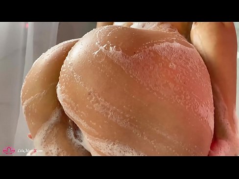 ❤️ Brünette masturbiert Muschi mit Vibrator zu intensivem Orgasmus in der Dusche ☑ Porno vk bei uns ❌